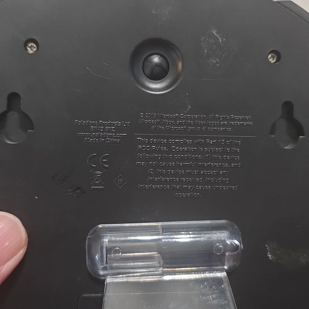 Light Up Xbox Logo With Stand